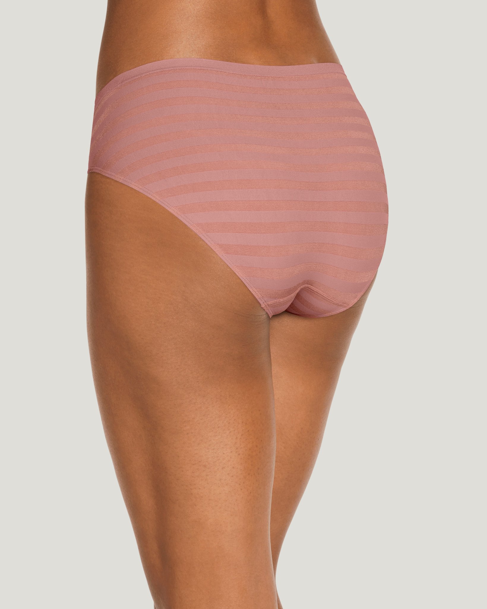 Matte Shine Seamfree® Hi Cut