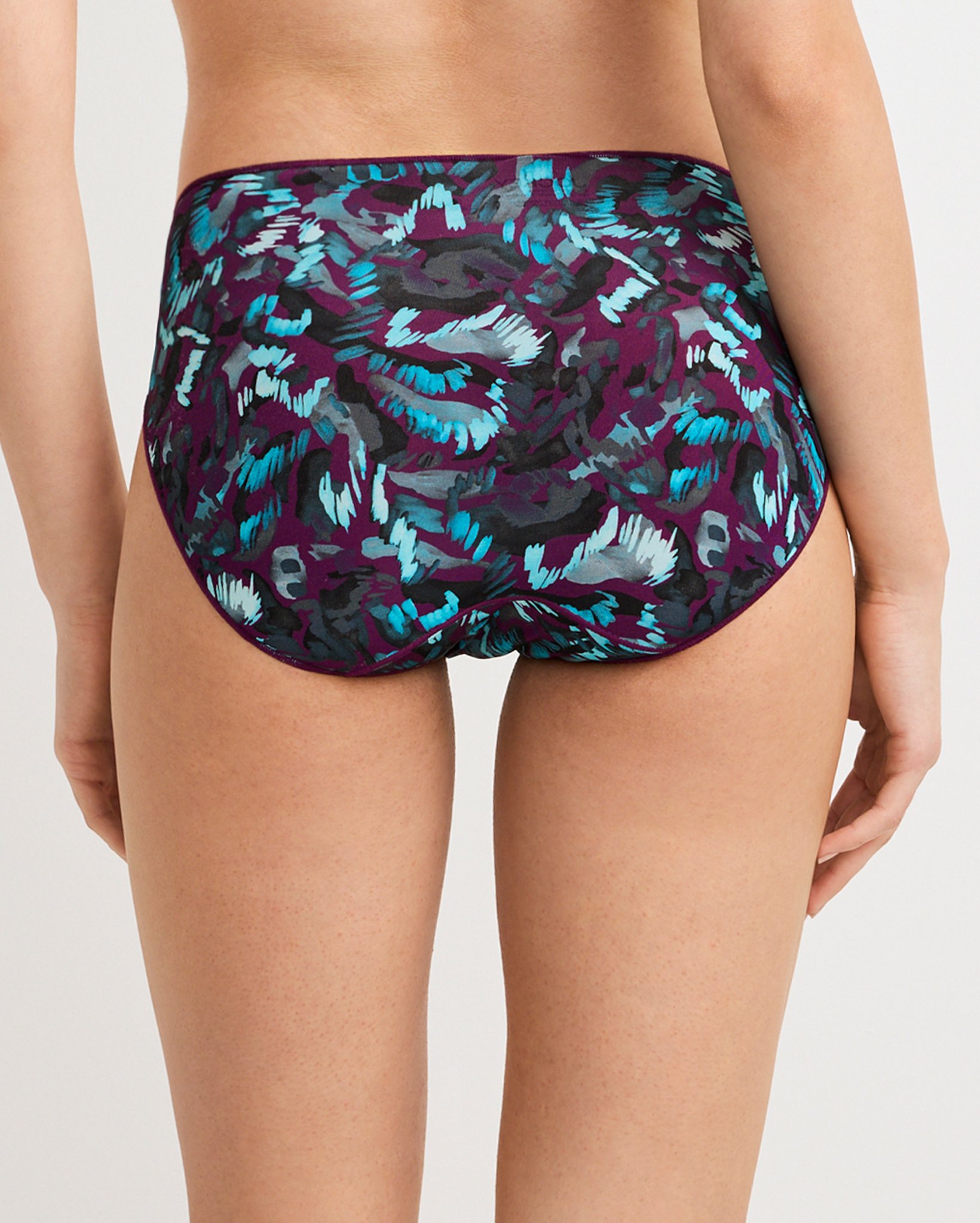 No Panty Line Promise Tactel Bikini