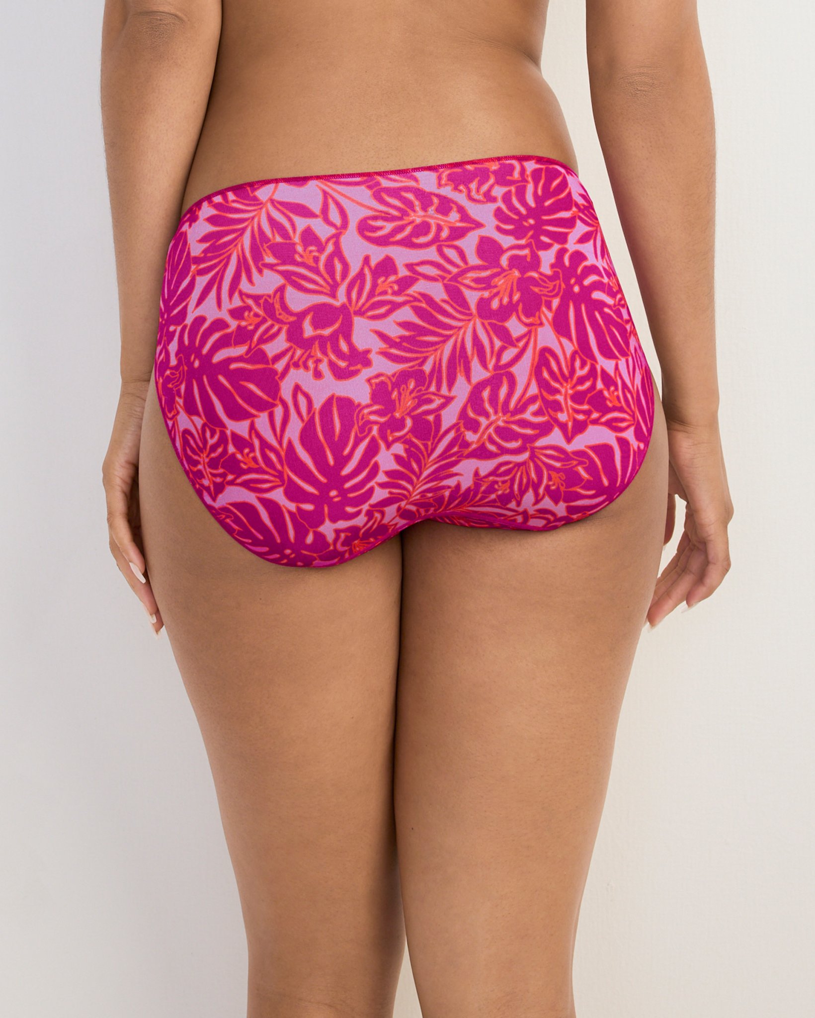 No Panty Line Promise Tactel Bikini