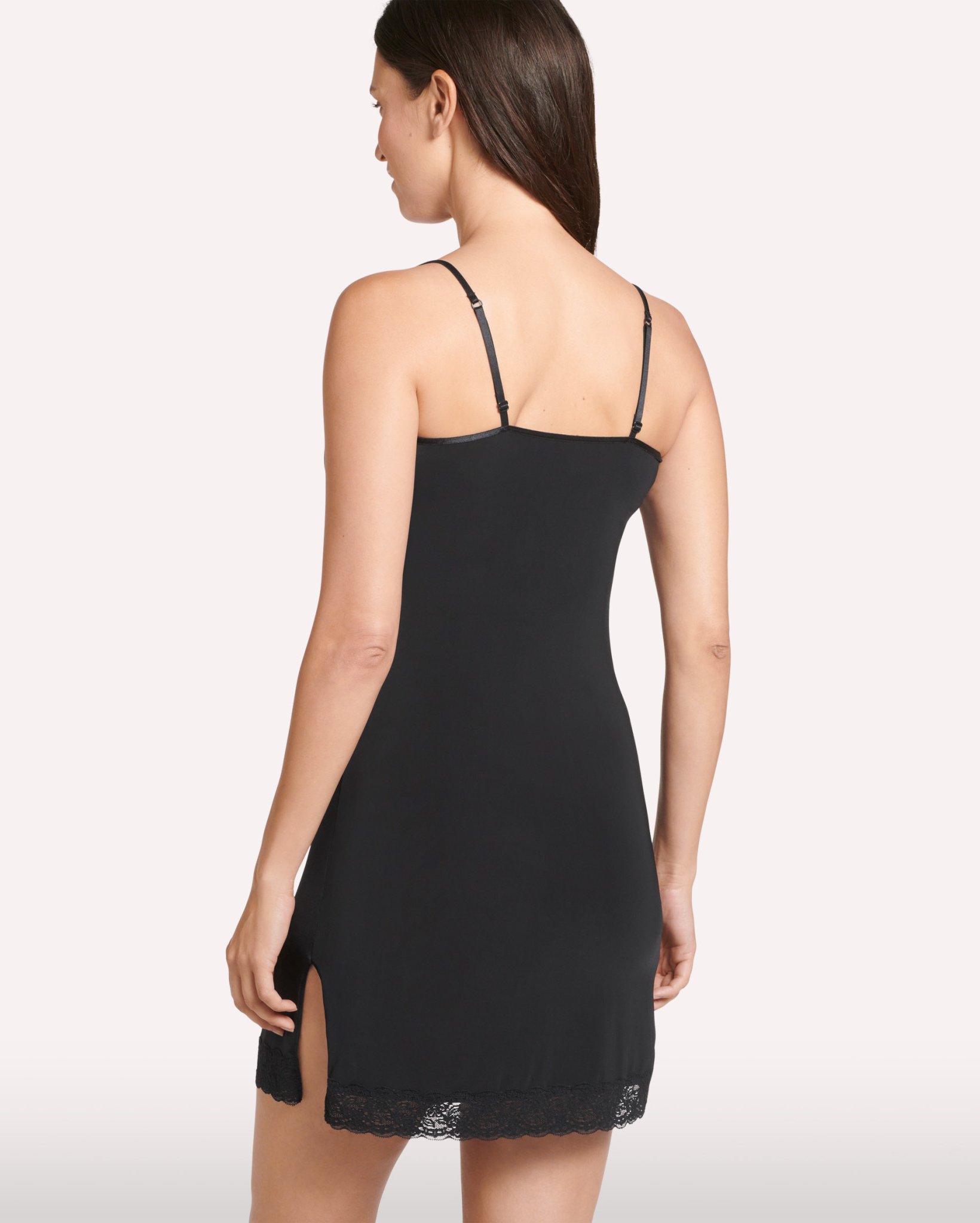 Skimmies Ultralight Smoothing Lace Slip