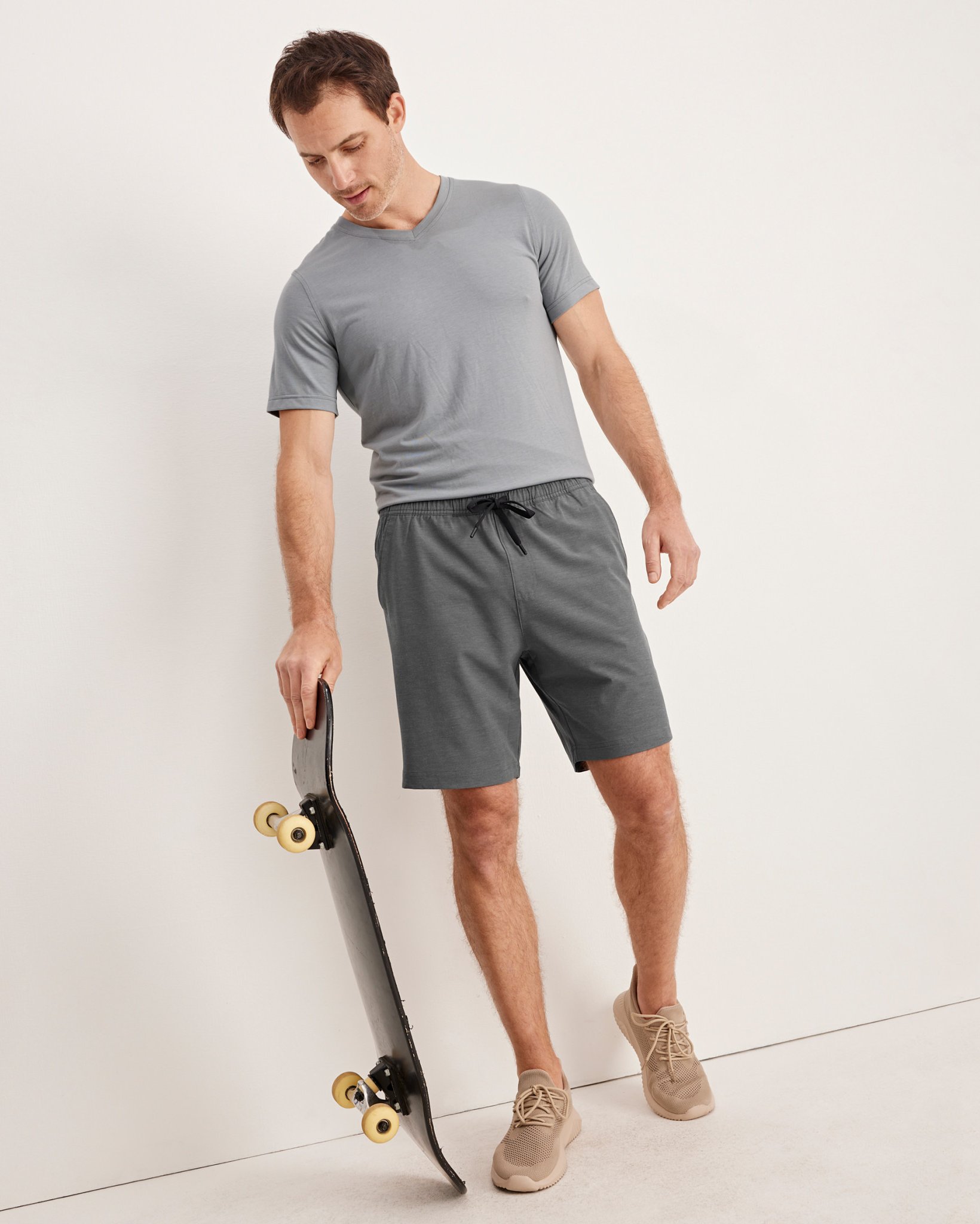 EVERACTIVE™ 8" Woven Short
