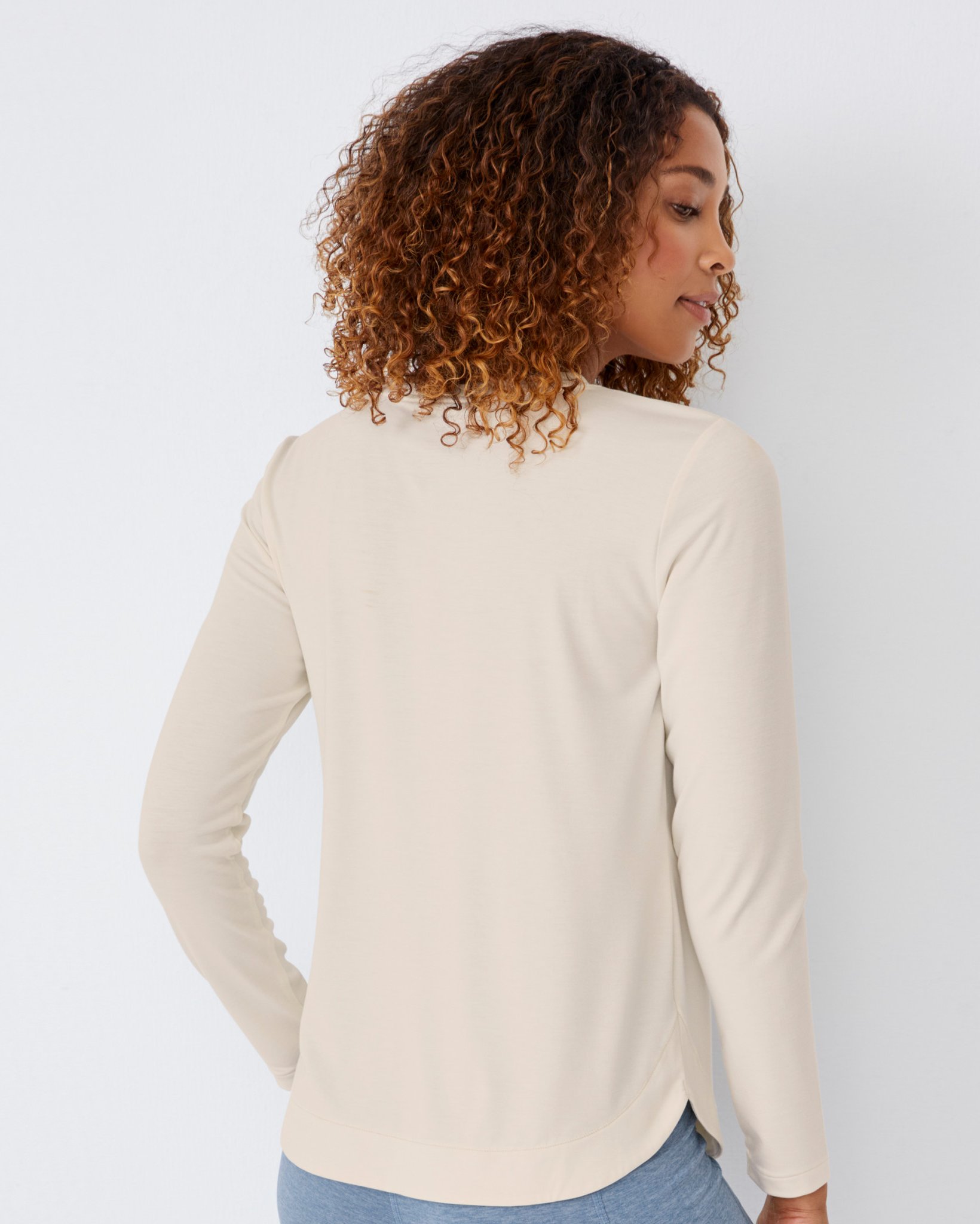 EVERACTIVE™ Long Sleeve Crew Neck Tee