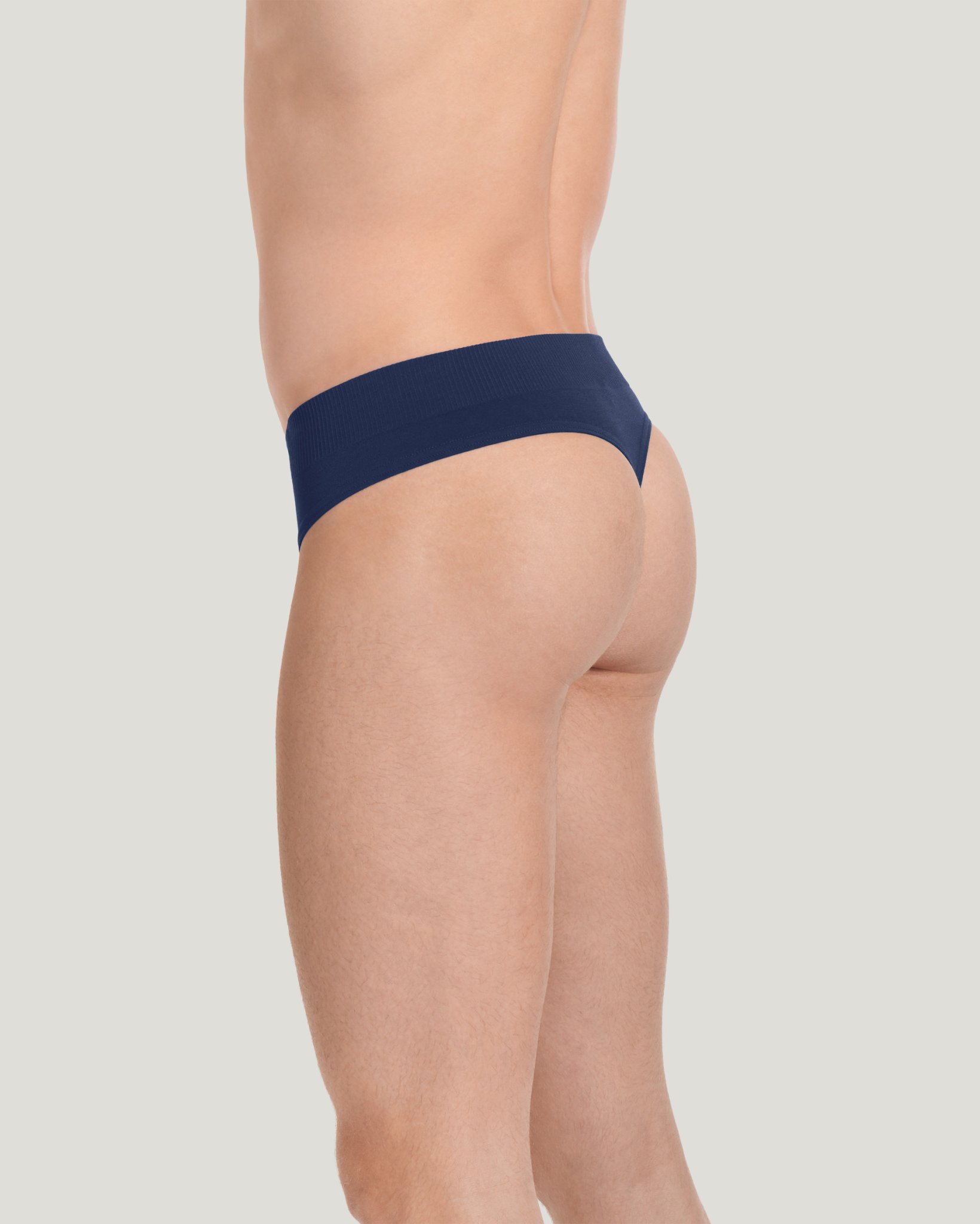 FormFit Lightweight Seamfree Thong