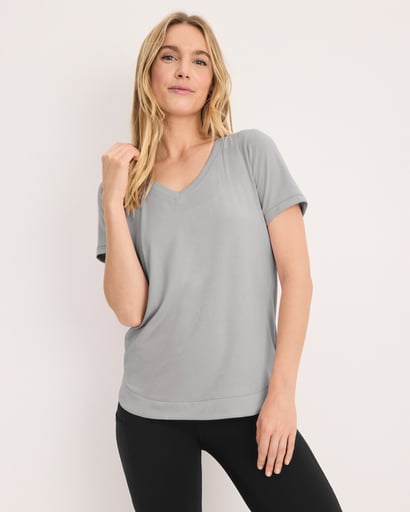 EVERACTIVE™ V-Neck Tee