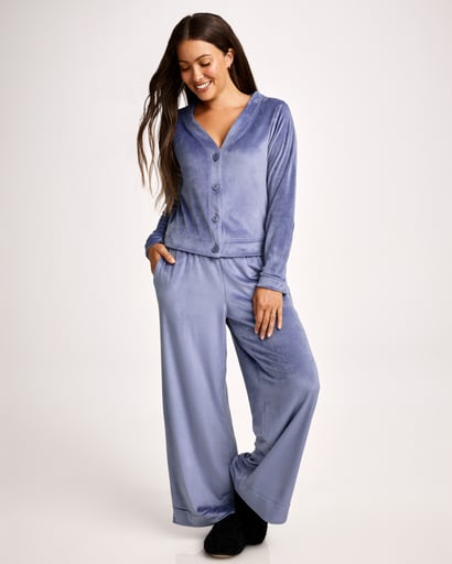 Jockey Cooling Modal Notch Collar Long Sleeve Top & Pant Set